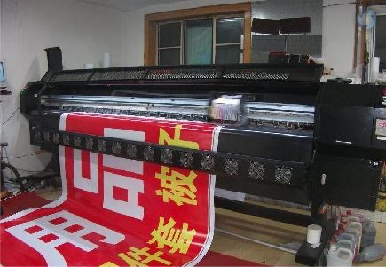 巴马喷绘广告分辨率是多少？